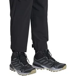 Adidas TERREX Skychaser LT Mid GTX Chaussures De Randonnée Femme, Noir/gris -Boutique Merrell adidas terrex skychaser lt mid gtx hiking shoes women core black halo silver halo blue 5