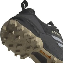 Adidas TERREX Swift R3 Gore-Tex Chaussures De Randonnée Femme, Gris/noir 8 Adidas TERREX Swift R3 Gore-Tex Chaussures De Randonnée Femme, Gris/noir -Boutique Merrell adidas terrex swift r3 gore tex hiking shoes women core black halo silver solid grey 3